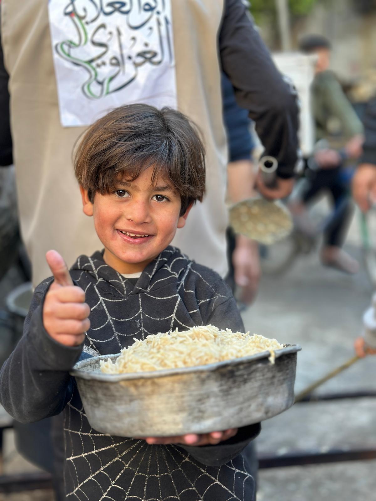 elke-dag-warme-maaltijden-in-gaza